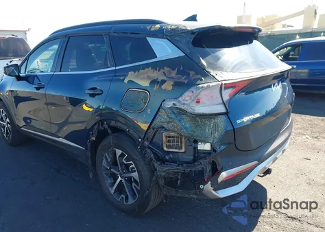 2024 Kia Sportage Hybrid Ex z USA, uszkodzony, nr VIN KNDPVCDG0R7130521